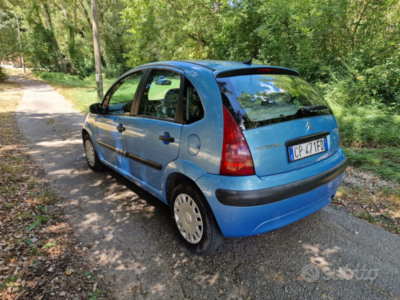 Usato 2004 Citroën C3 1.1 Benzin 60 CV (2.800 €)