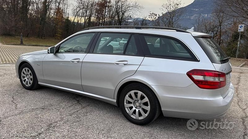 Usata Mercedes E220 Elegance 170 CV (125 kW) 2011 Station wagon
