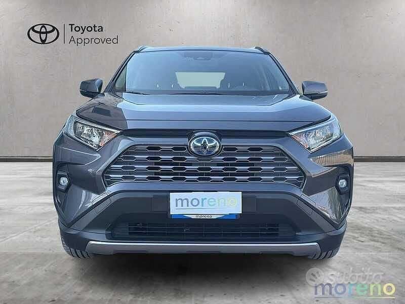 Usata Toyota RAV4 Hybrid 217 CV (159 kW) 2022 Grigio SUV