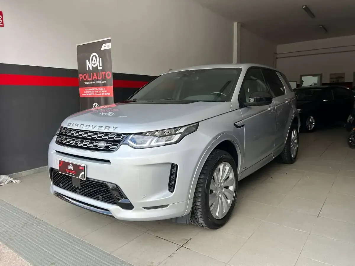 Usata Land Rover Discovery 5 R-Dynamic 150 CV (110 kW) 2021 Grigio SUV