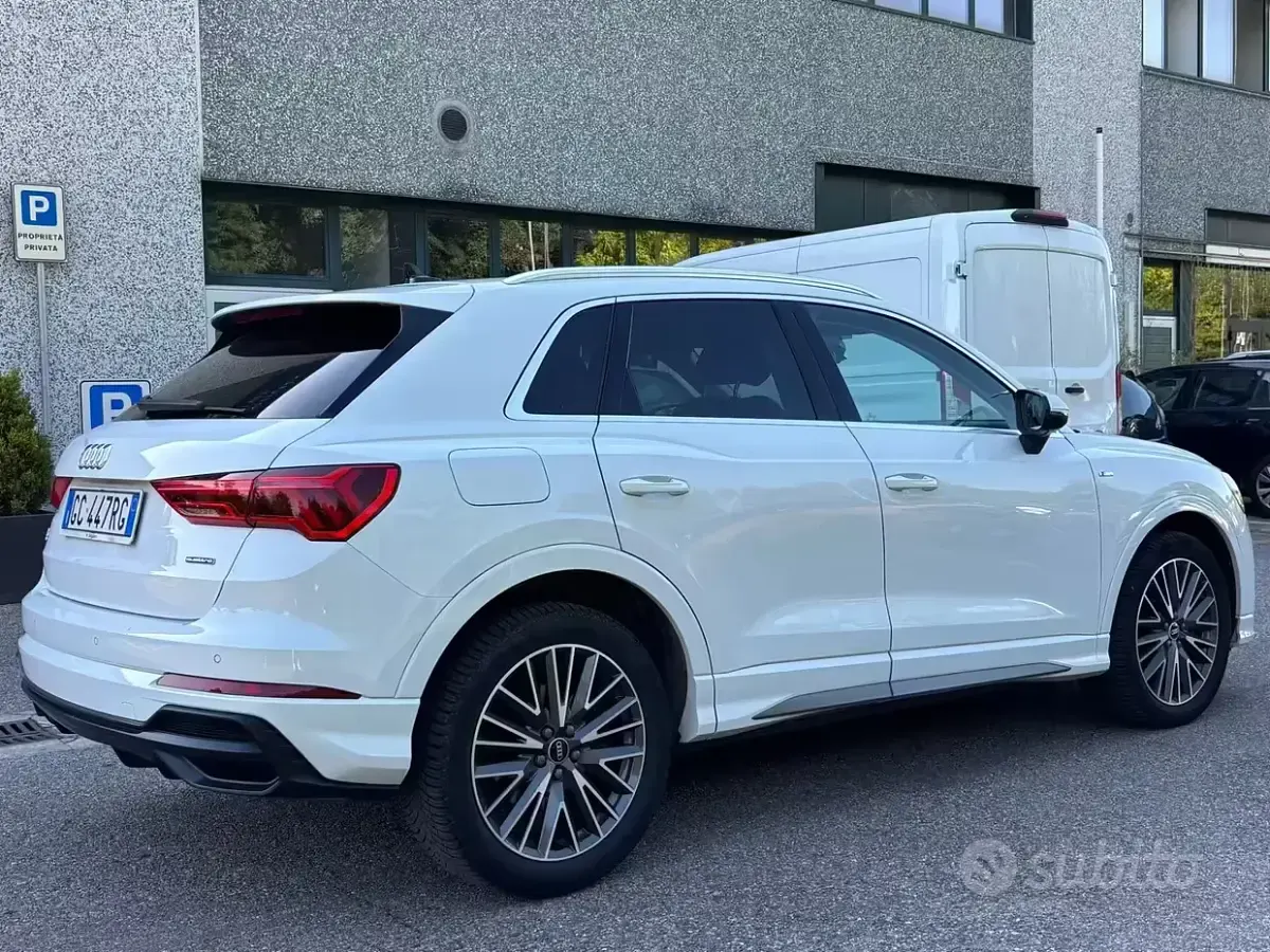 Usata Audi Q3 S-Line 200 CV (147 kW) 2021 Bianco SUV