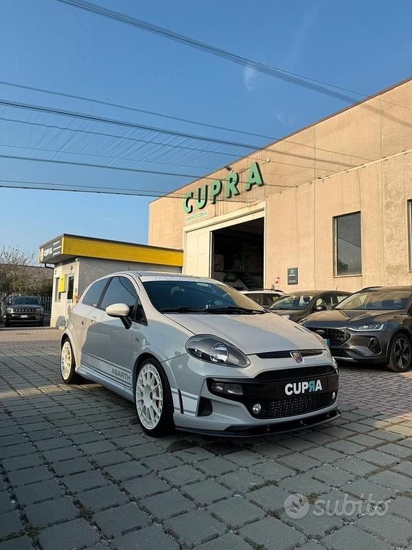 Usata Abarth Punto Evo 230 CV (169 kW) 2010 Utilitaria