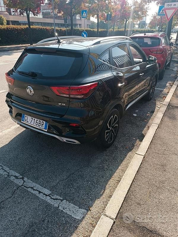 Nero Usata 2022 MG ZS SUV | 12.500 € (Super prezzo) - Immagine 1/4