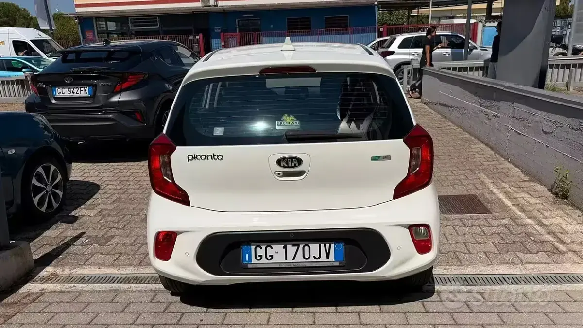 Usata Kia Picanto Style 65 CV (47 kW) 2021 Bianco Utilitaria