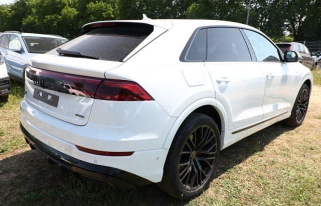 Nuova Audi Q8 S-Line 394 CV (289 kW) 2025 Bianco SUV