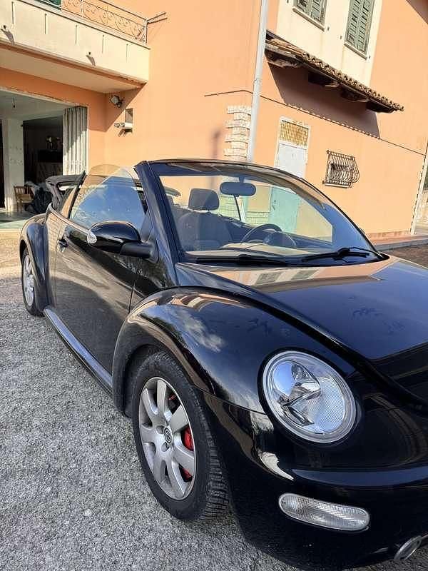 Begagnad VW New Beetle 101 HK (74 kW) 2003 Halvkombi