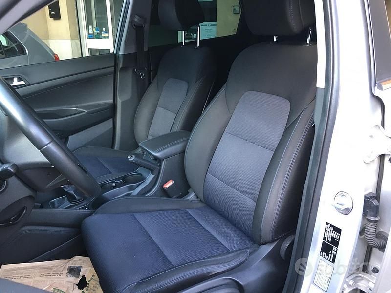 Usata Hyundai Tucson Xpossible 116 CV (85 kW) 2015 Grigio SUV