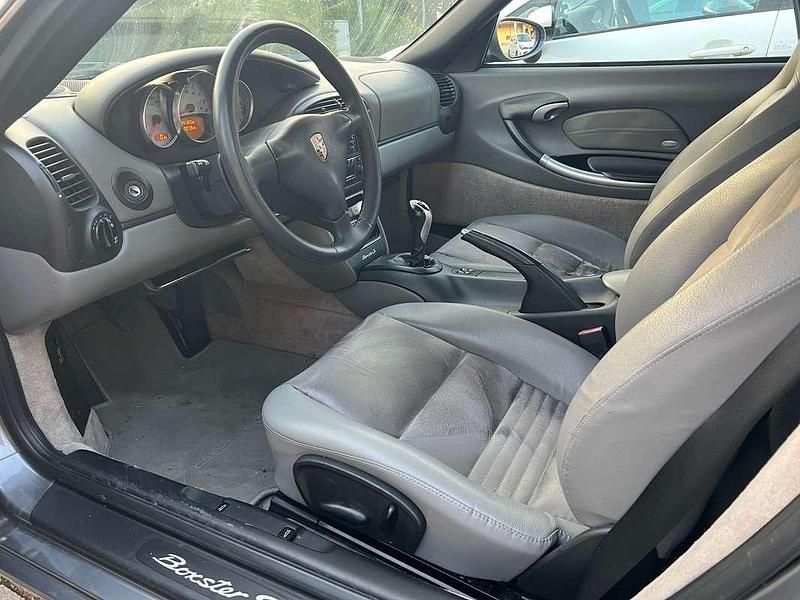 Usata Porsche 986 Boxster 252 CV (185 kW) 2002 Grigio Cabrio