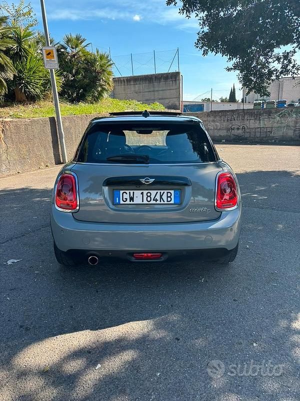 Usata Mini Cooper D 116 CV (85 kW) 2017 Utilitaria