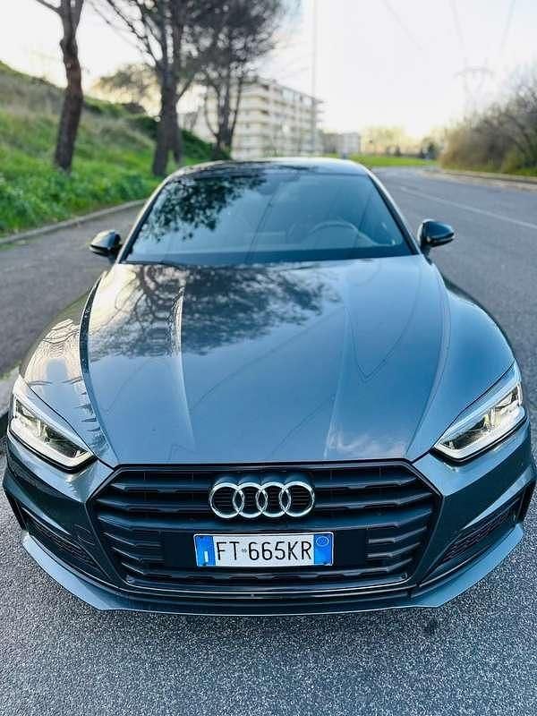 Usata Audi A5 S-Line 190 CV (139 kW) 2019 Grigio Coupé