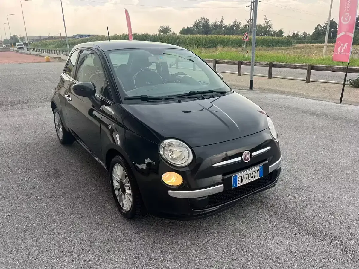 Usata Fiat 500 Lounge 69 CV (50 kW) 2014 Bluazzurro Berlina