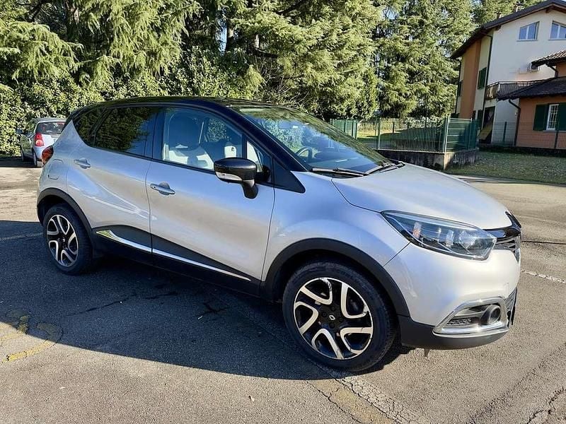 Usata Renault Captur Intens 90 CV (66 kW) 2016 SUV