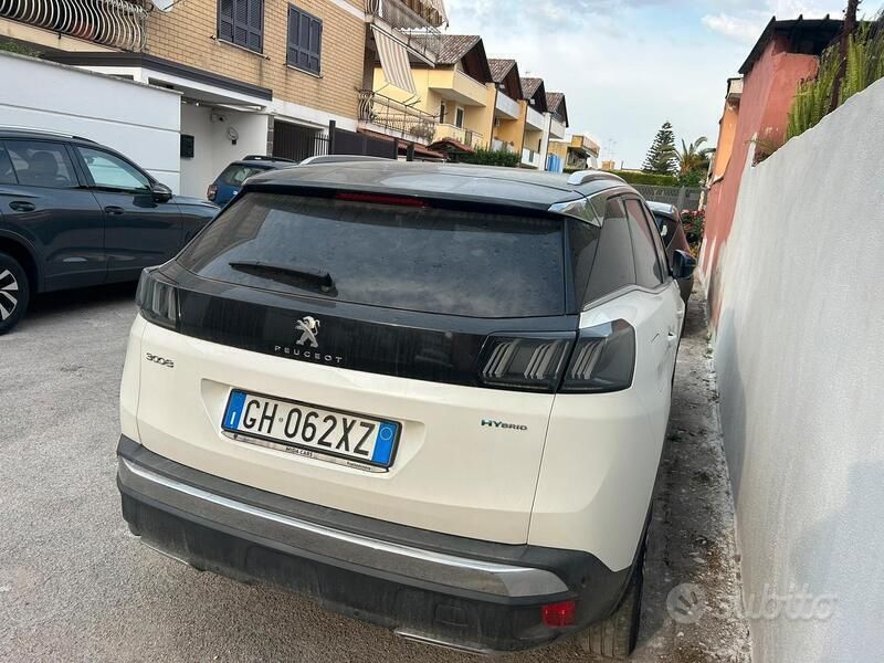 Usata Peugeot 3008 2022 Bianco SUV