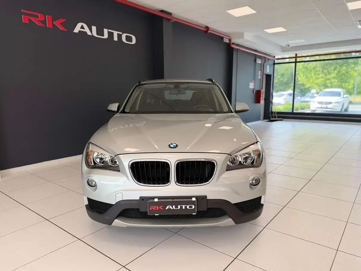 Usata BMW X1 143 CV (105 kW) 2012 Argento SUV