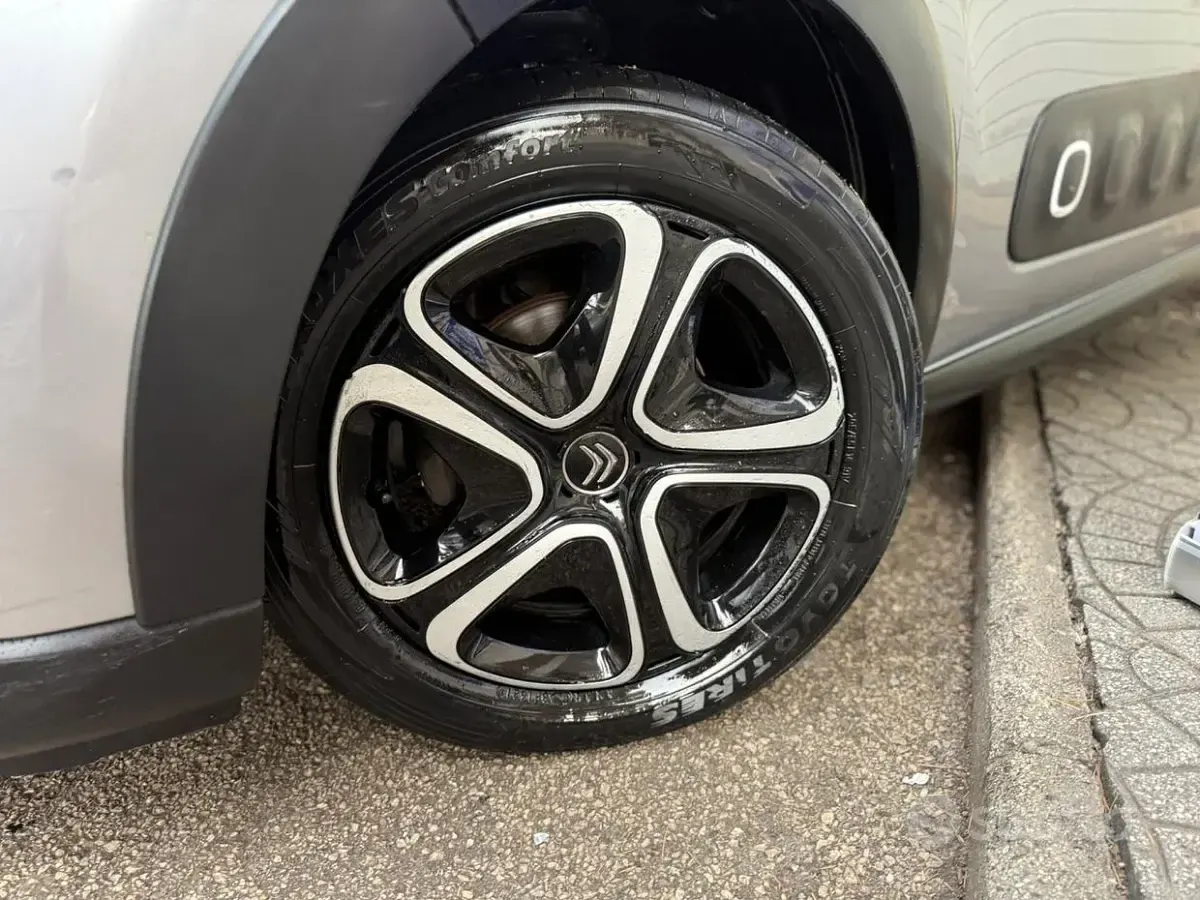 Usata Citroën C3 PureTech 110 CV (80 kW) 2019 Grigio Utilitaria