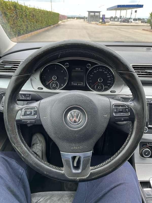 Begagnad VW Passat Highline 140 HK (102 kW) 2011 Kombi