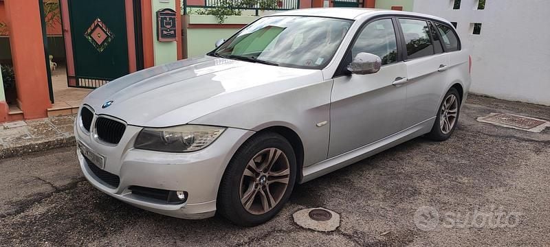 Usata BMW 318 2009 Grigio Station wagon