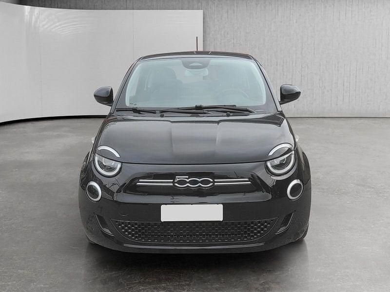 Usata Fiat 500e Icon 86 kW (118 CV) 2021 Nero Berlina
