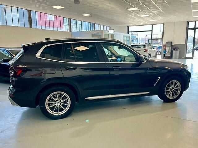 Usata BMW X3 Efficient Dynamics 190 CV (139 kW) 2022 Grigio SUV
