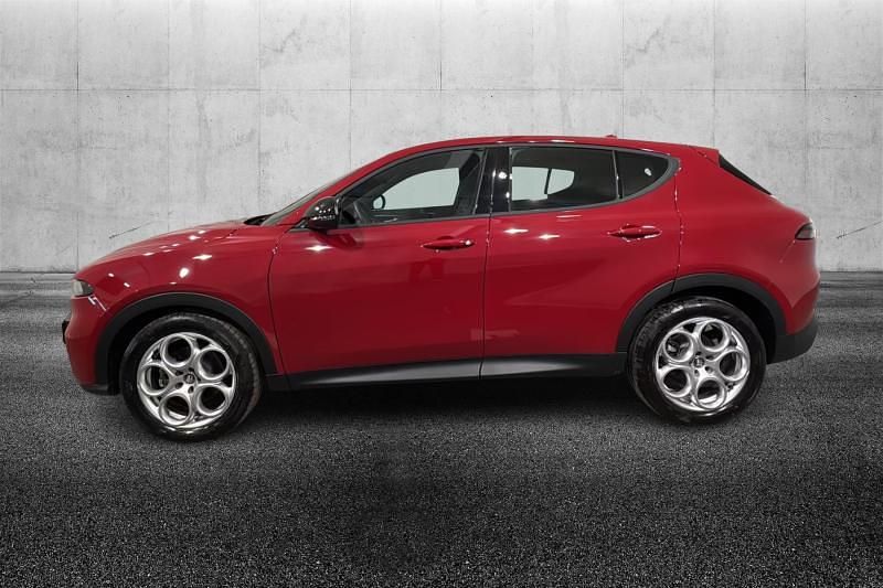 Usata Alfa Romeo Tonale Sprint 131 CV (96 kW) 2023 Rosso pastello SUV