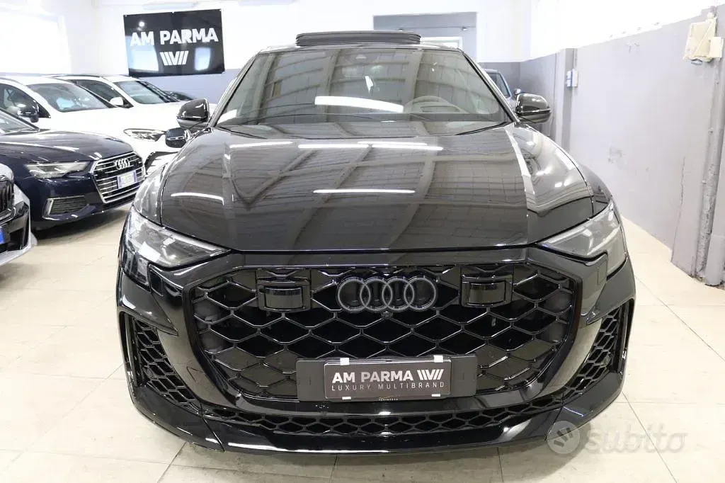 Usata Audi Q8 Performance 639 CV (469 kW) 2024 Nero SUV