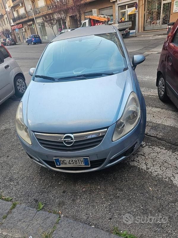 Usata Opel Corsa 75 CV (55 kW) 2007 Utilitaria