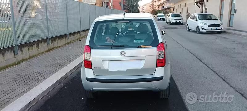 Usata Fiat Idea 95 CV (69 kW) 2012 Monovolume
