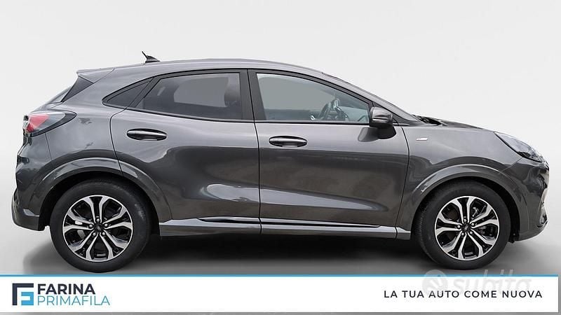 Usata Ford Puma ST-Line 125 CV (91 kW) 2023 Magnetic gray SUV