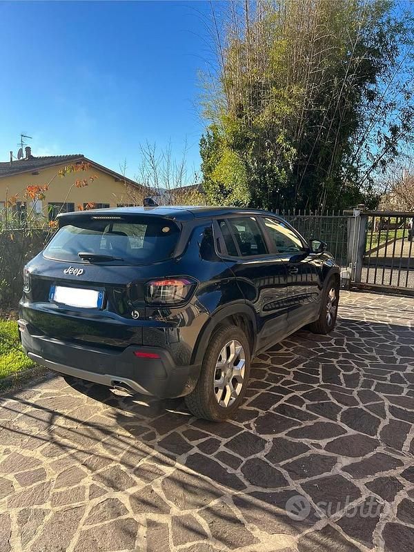 Usata Jeep Avenger 110 CV (80 kW) 2023 Nero SUV