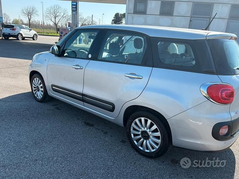 Usata Fiat 500L Living 105 CV (77 kW) 2015 Grigio Monovolume