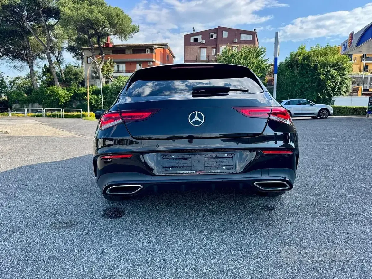 Usata Mercedes CLA180 Premium 116 CV (85 kW) 2021 Nero Berlina