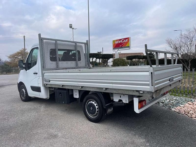 Usata Renault Master 145 CV (106 kW) 2019 Bianco Furgone