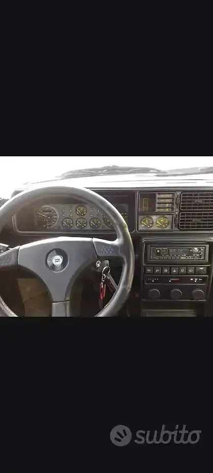 Usata Lancia Delta 205 CV (150 kW) 1992 Utilitaria