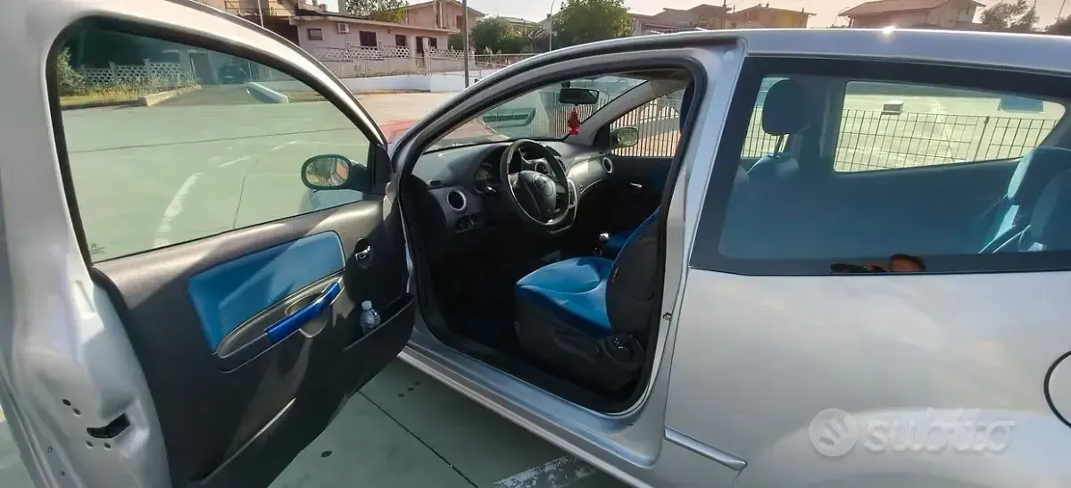 Usata Citroën C2 68 CV (50 kW) 2006 Marrone Utilitaria