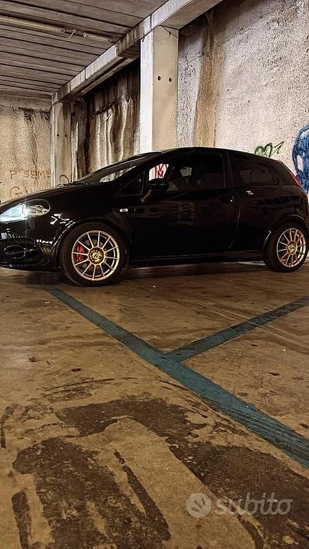 Usata Abarth Punto 155 CV (114 kW) 2008 Nero Utilitaria