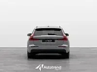 Nuova Volvo V60 Core 197 CV (144 kW) 2025 Argento Station wagon