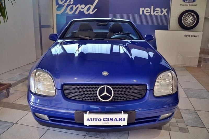 Usata Mercedes SLK200 136 CV (100 kW) 1999 Blu/azzurro Cabrio