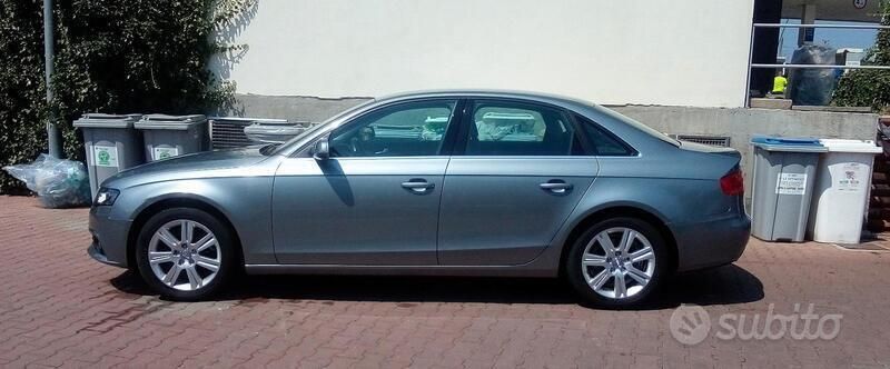 Usata Audi A4 Advanced 160 CV (117 kW) 2010 Grigio Berlina