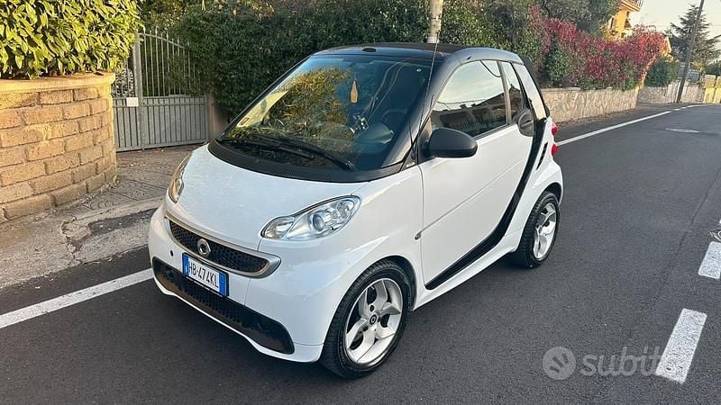 Usata 2015 Smart ForTwo Cabrio Pulse Cabrio | 7800 € (Buon prezzo) - Immagine 1/4