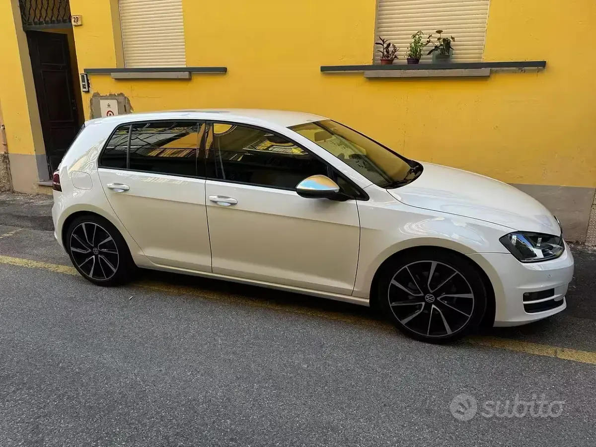 Usata VW Golf VII 85 CV (62 kW) 2014 Bianco Berlina