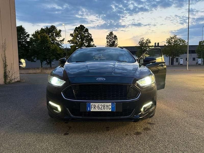 Nero Usata 2018 Ford Mondeo ST-Line Station wagon | 15.500 € (Buon prezzo) - Immagine 1/4