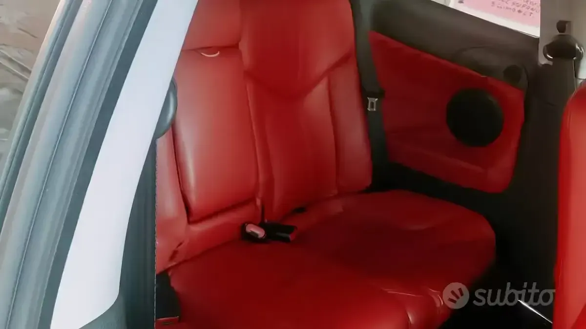 Begagnad Alfa Romeo GT 150 HK (110 kW) 2005 Grå Sportkupé