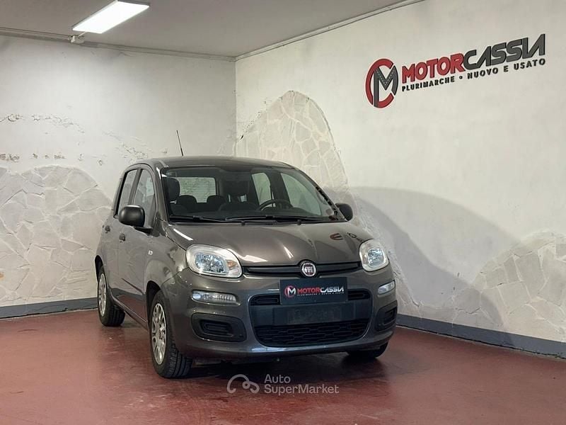 Usata Fiat Panda 69 CV (50 kW) 2022 Gray Berlina