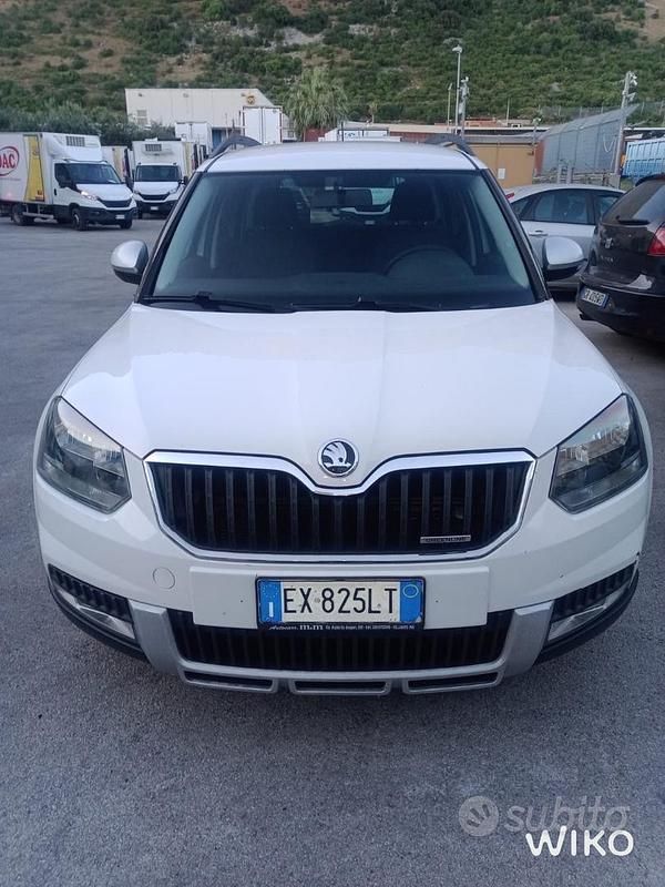Usata Skoda Yeti 105 CV (77 kW) 2014 Bianco SUV