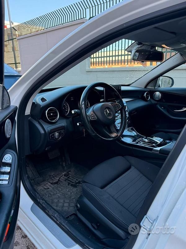 Usata Mercedes C220 Exclusive 170 CV (125 kW) 2015 Berlina