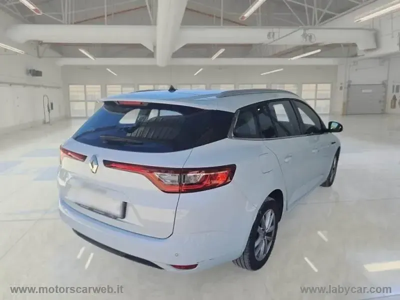 Usata Renault Mégane Business 115 CV (84 kW) 2020 Bianco