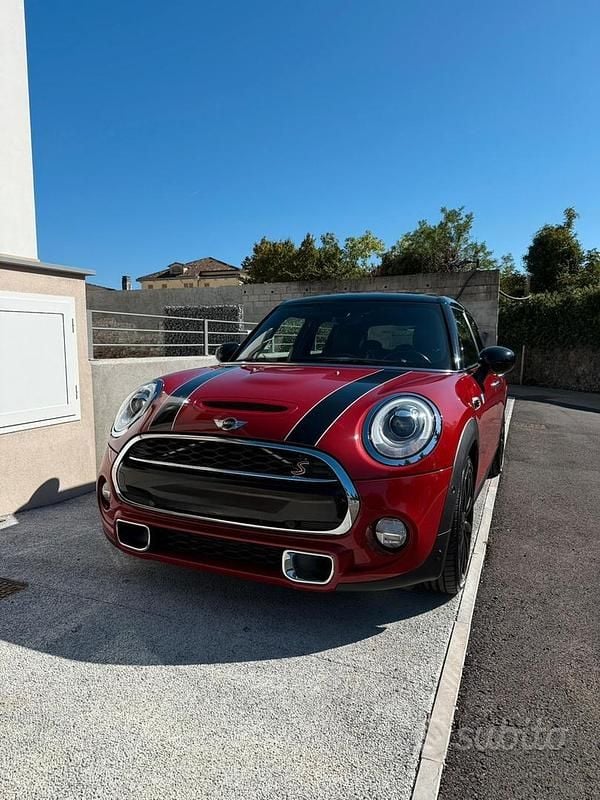 Begagnad Mini Cooper SD 170 HK (125 kW) 2015 Halvkombi