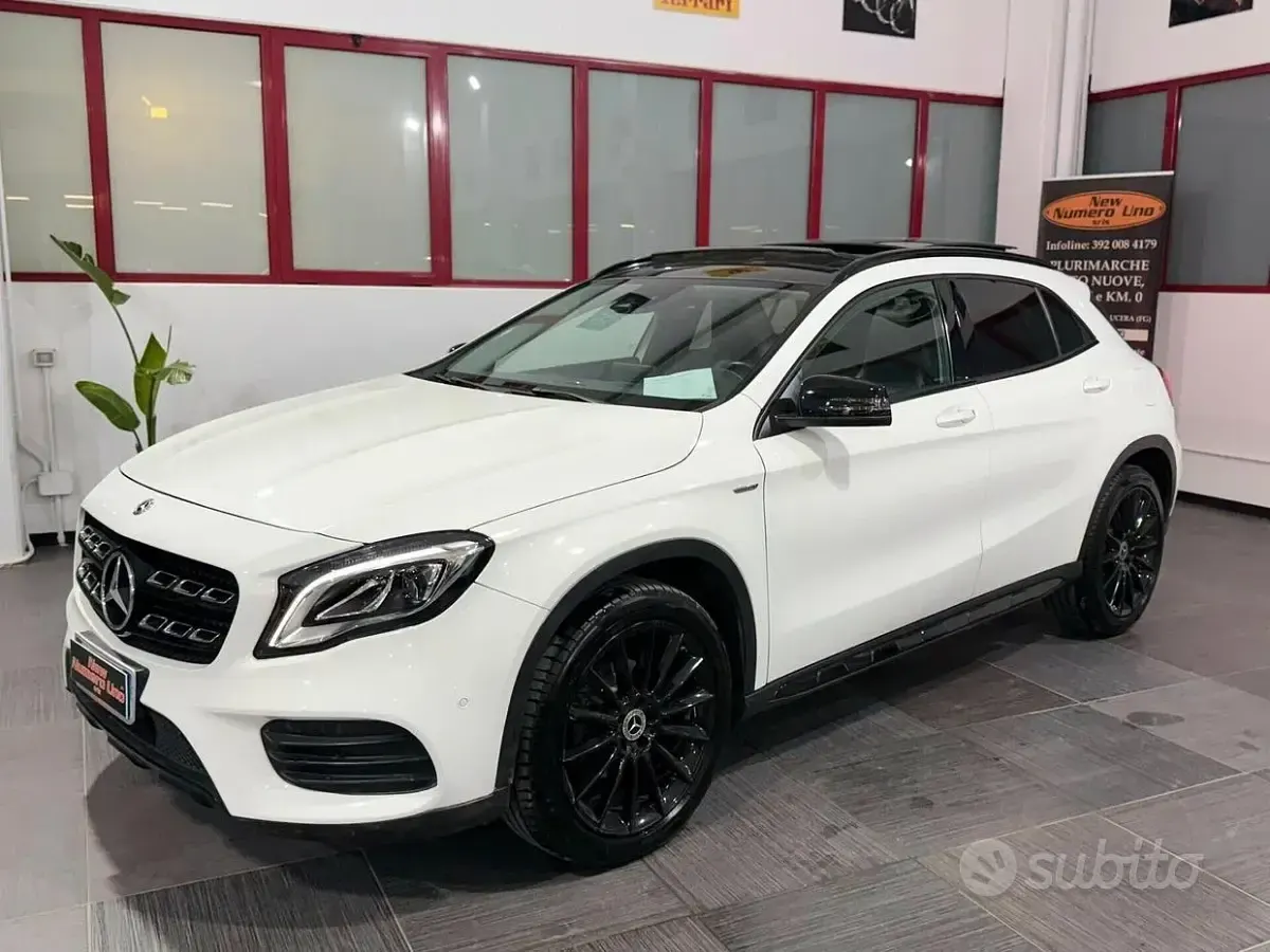 Usado Mercedes GLA200 Premium 136 CV (100 kW) 2018 Blanco SUV