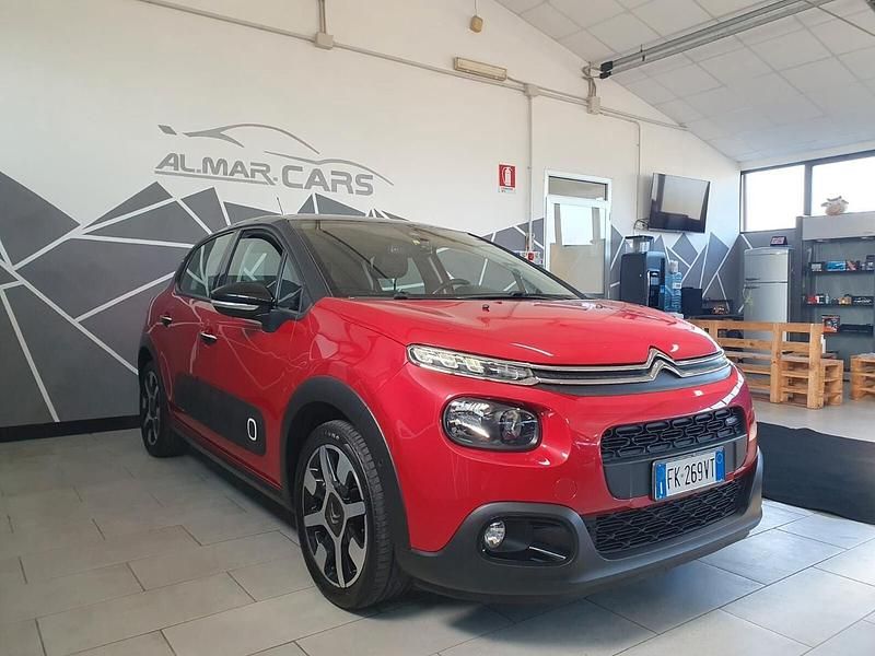 Rosso Usata 2017 Citroën C3 PureTech Tre volumi | 7900 € (Buon prezzo) - Immagine 1/4