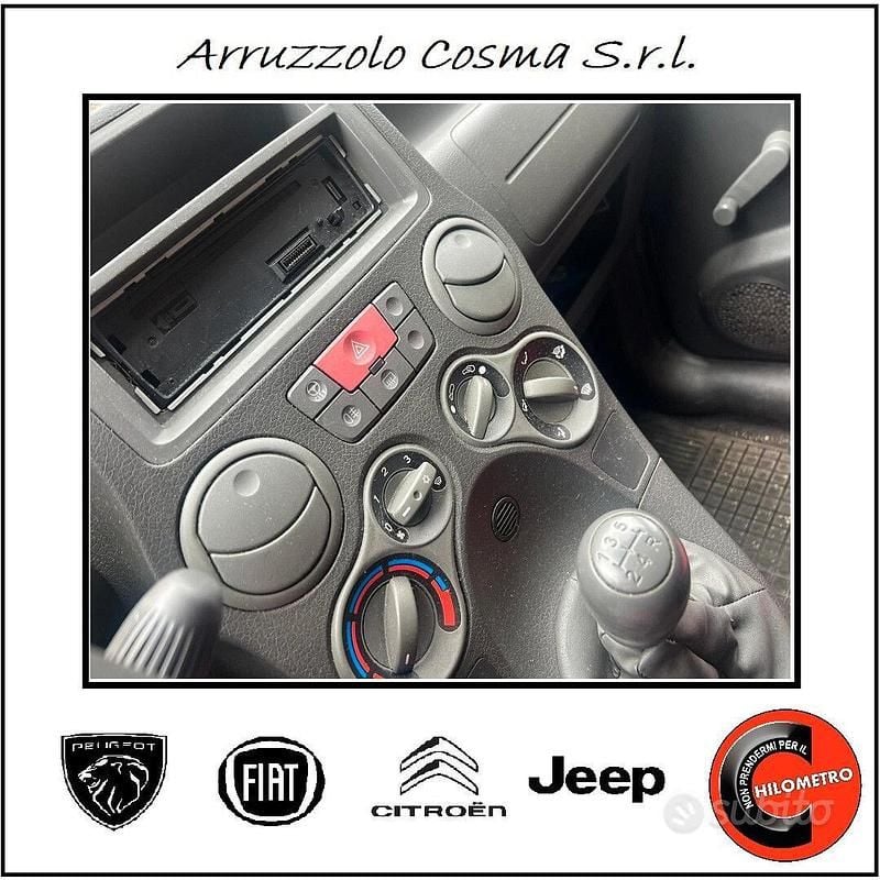 Usata Fiat Panda Active 69 CV (50 kW) 2012 Grigio Utilitaria